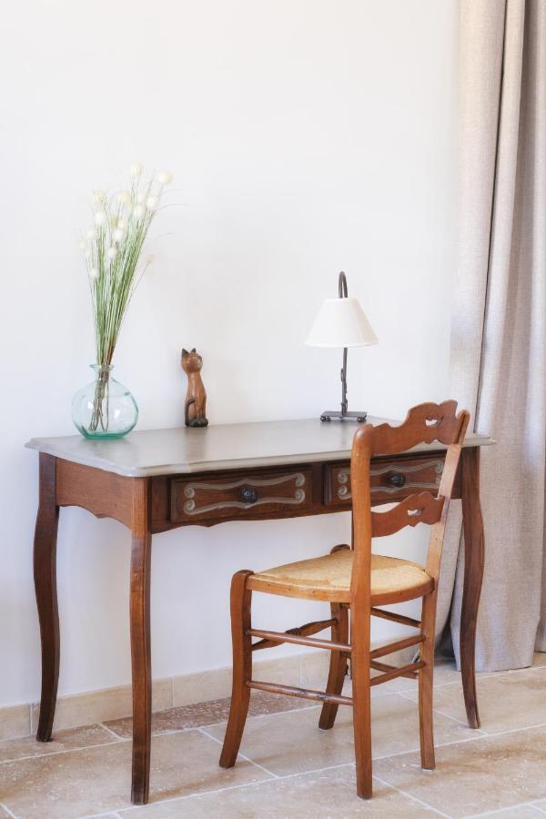 L'Ostal - Maison d'Hôtes Saint-Hilaire-dʼOzilhan Extérieur photo