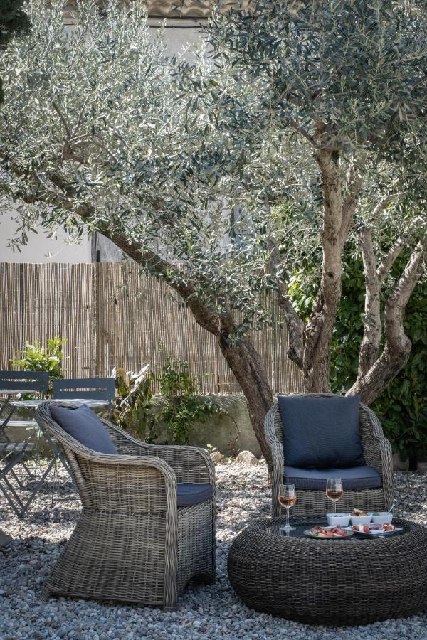 L'Ostal - Maison d'Hôtes Saint-Hilaire-dʼOzilhan Extérieur photo
